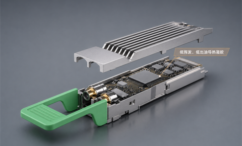 17W/mk高导热、低BLT、低出油导热凝胶用于800G/1.6T光模块